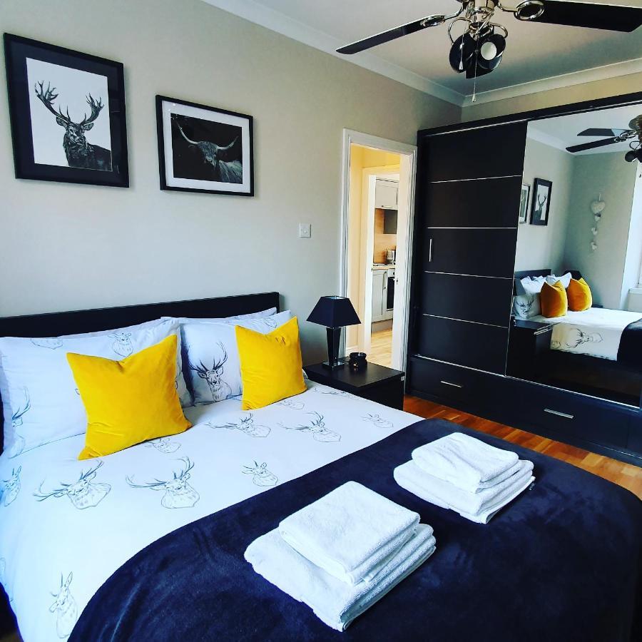 Smart & Cozy Holiday Apartment In The City Centre Инвернесс Экстерьер фото