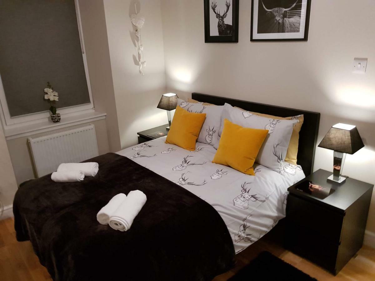 Smart & Cozy Holiday Apartment In The City Centre Инвернесс Экстерьер фото